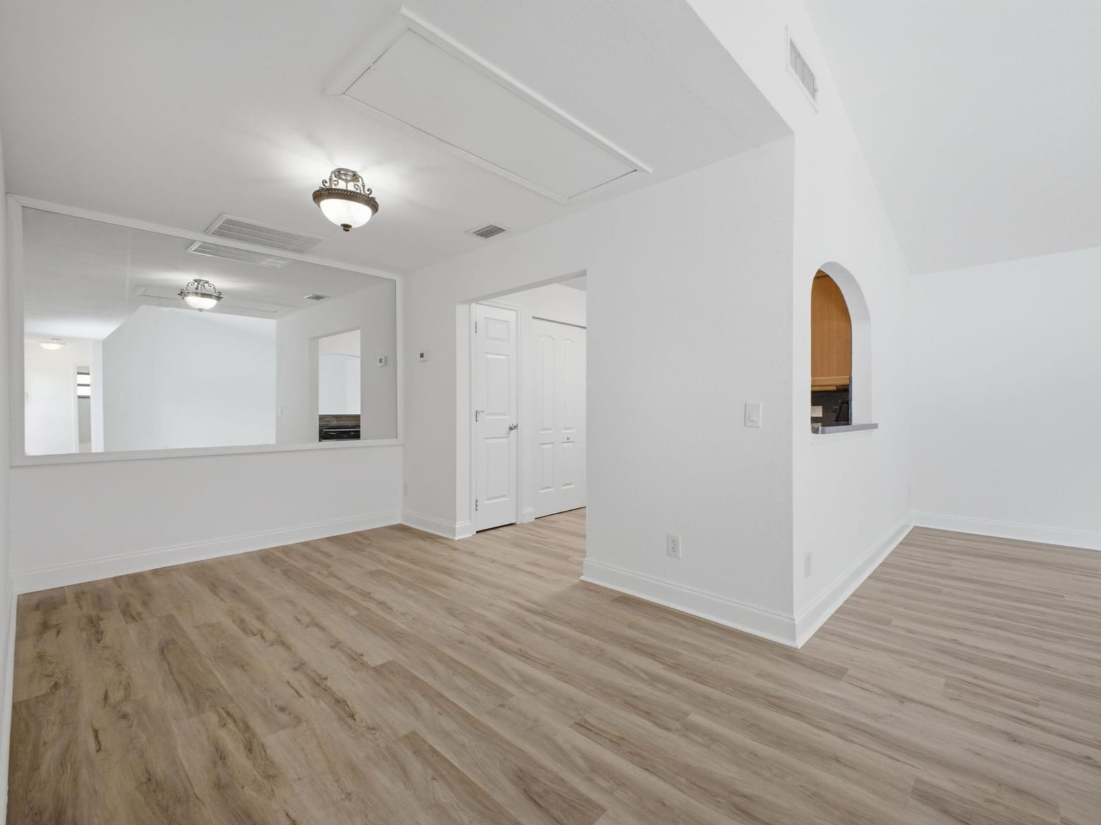 1110 Manor Drive, Palm Springs, FL 33461 photo 15
