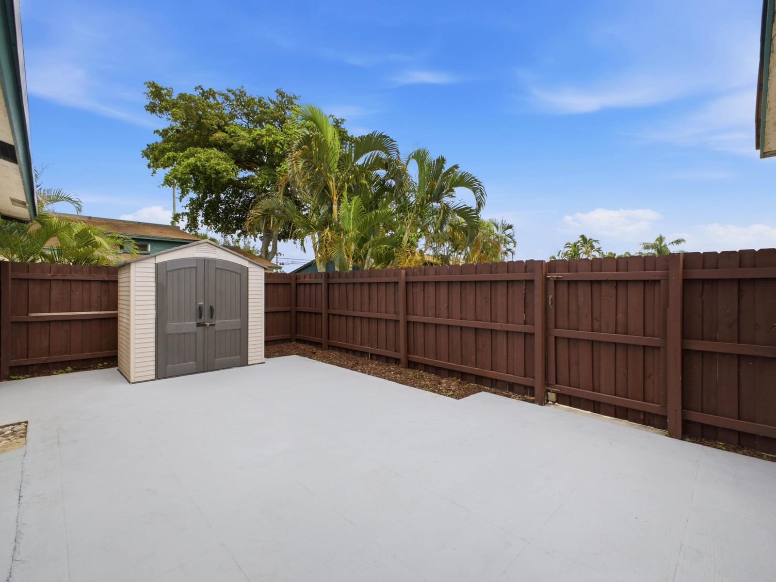 1110 Manor Drive — photo 5