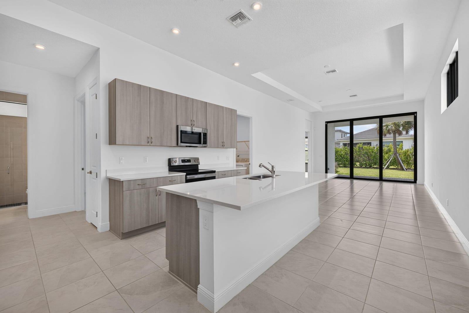 9148 SW Esule Way — photo 2