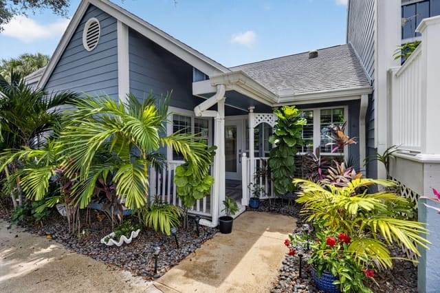 706 Ocean Dunes Circle, Jupiter, FL 33477
