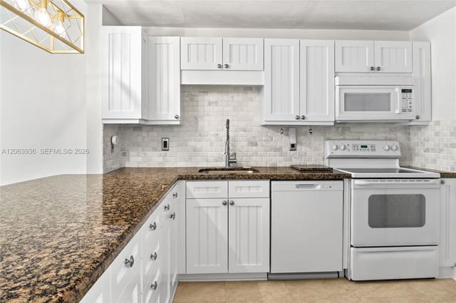 5500 NW 2nd Avenue 119, sold in Boca Teeca Condo 10, Boca Raton, FL