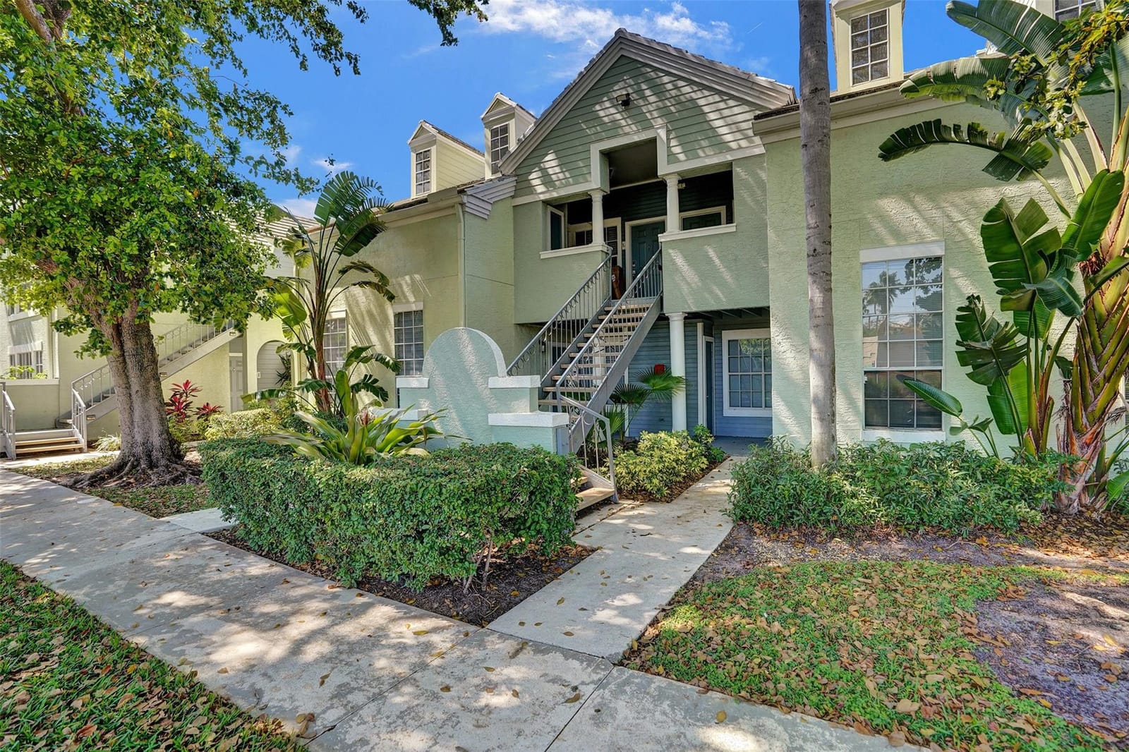 1050 CRYSTAL Way N — photo 4