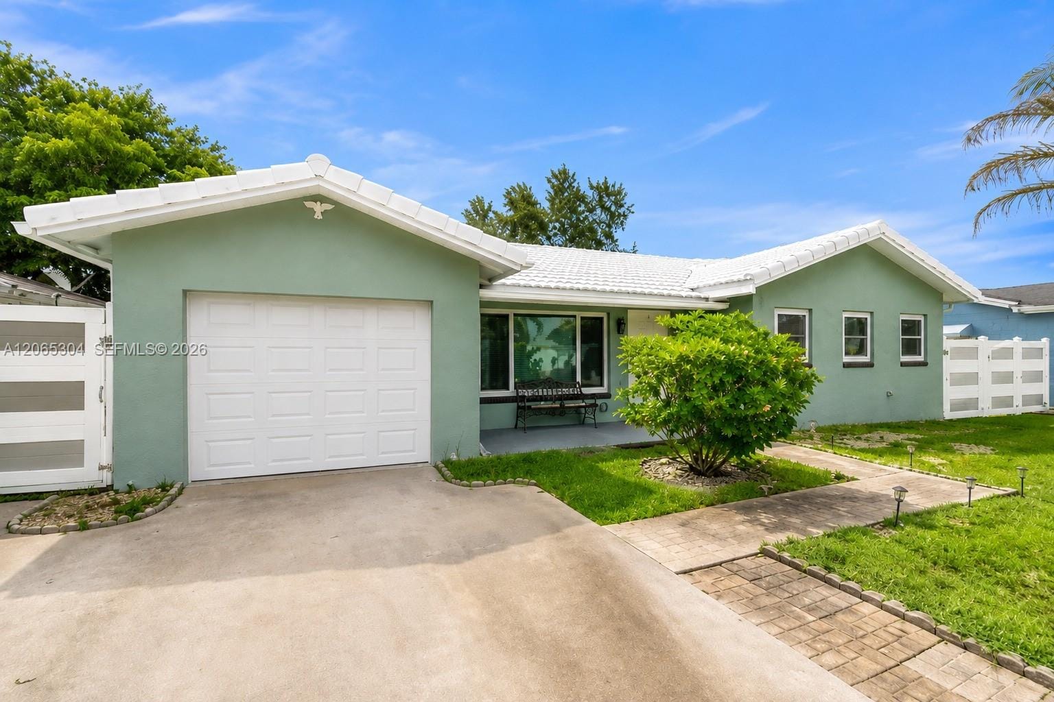 22330 SW 65th Avenue — photo 3