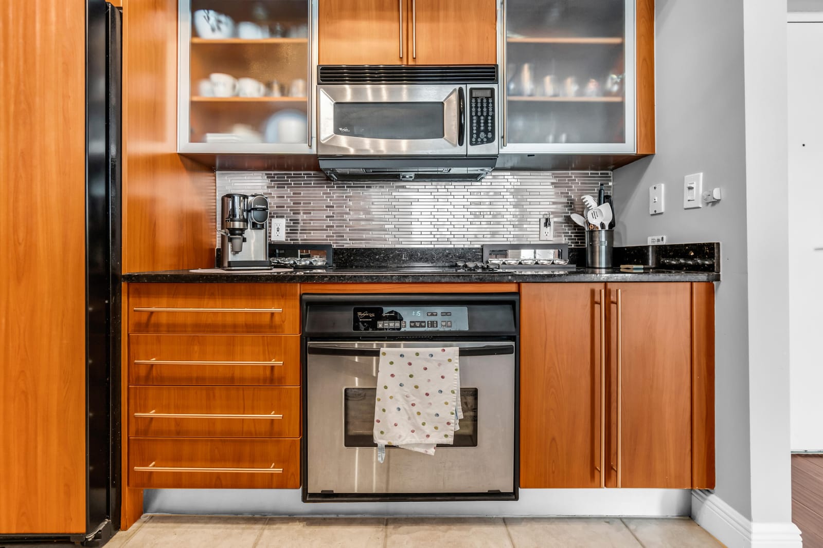 1551 N FLAGLER Drive 817 — photo 11