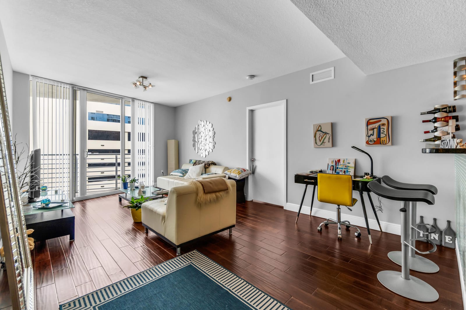 1551 N FLAGLER Drive 817 — photo 5