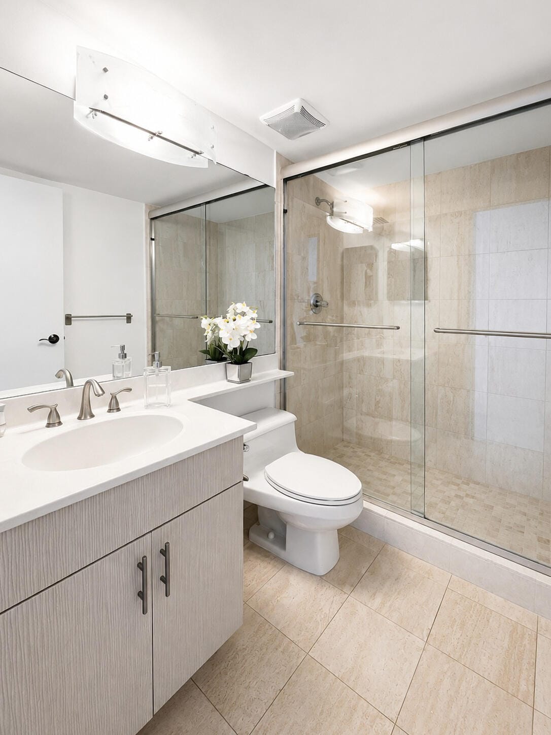 3600 MYSTIC POINTE Drive 608 — photo 10