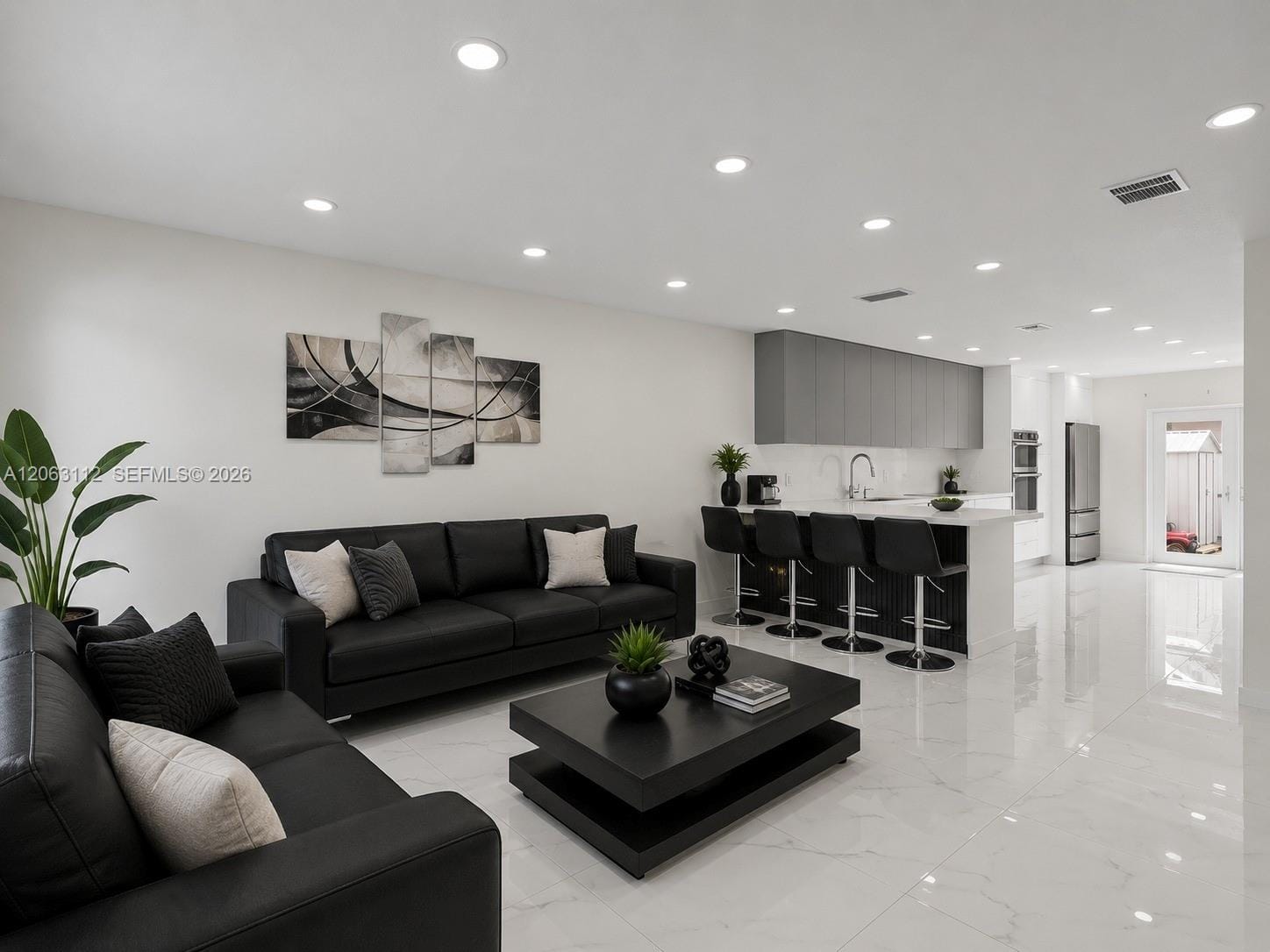 165 SW 113th Court — photo 8