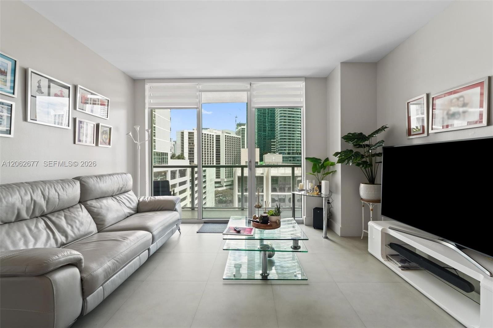 500 Brickell Avenue 1405, Miami, FL 33131 photo 20