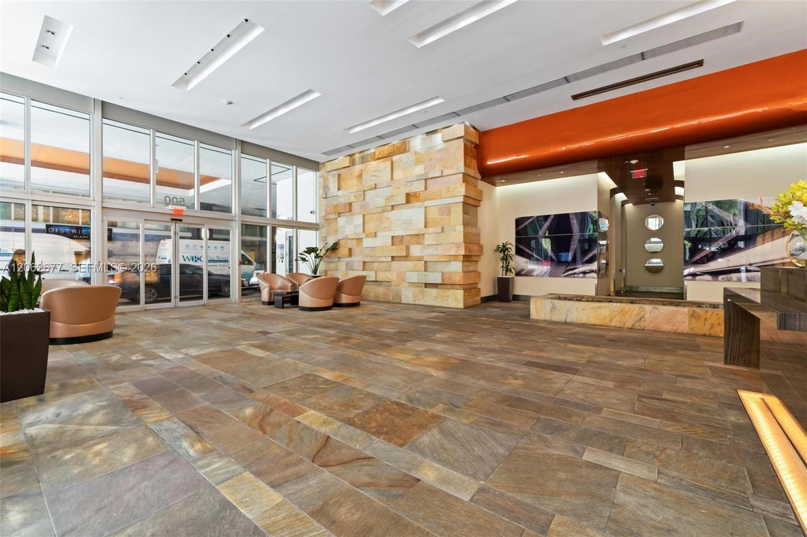 500 Brickell Avenue 1405, Miami, FL 33131 photo 3