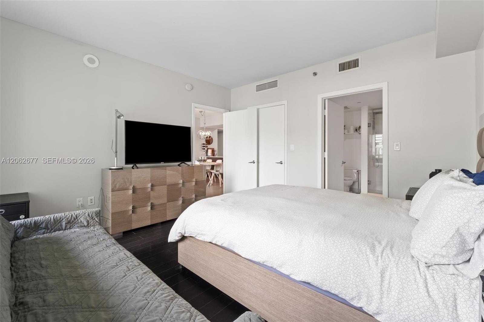 500 Brickell Avenue 1405, Miami, FL 33131 photo 30