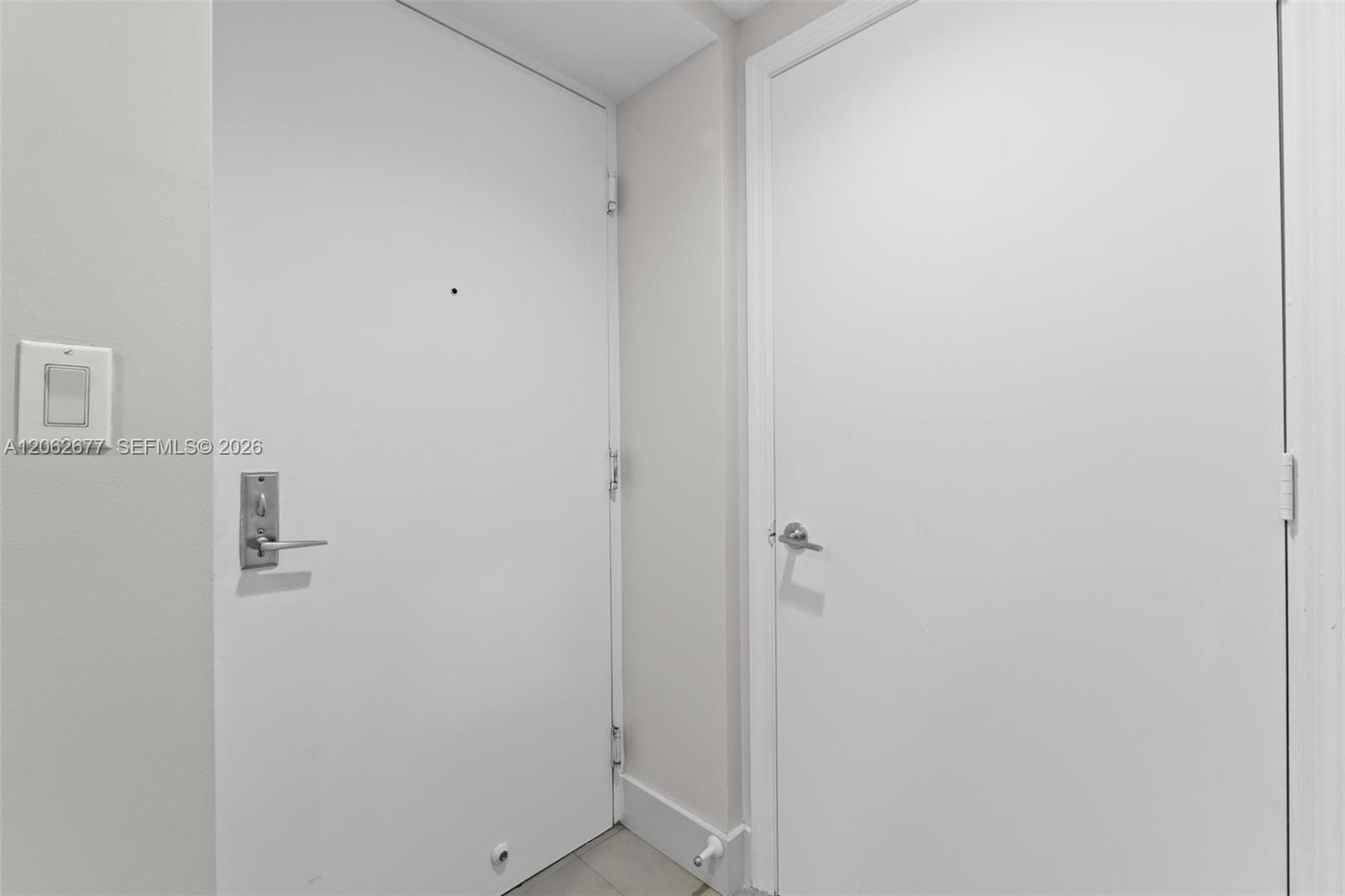 500 Brickell Avenue 1405, Miami, FL 33131 photo 6