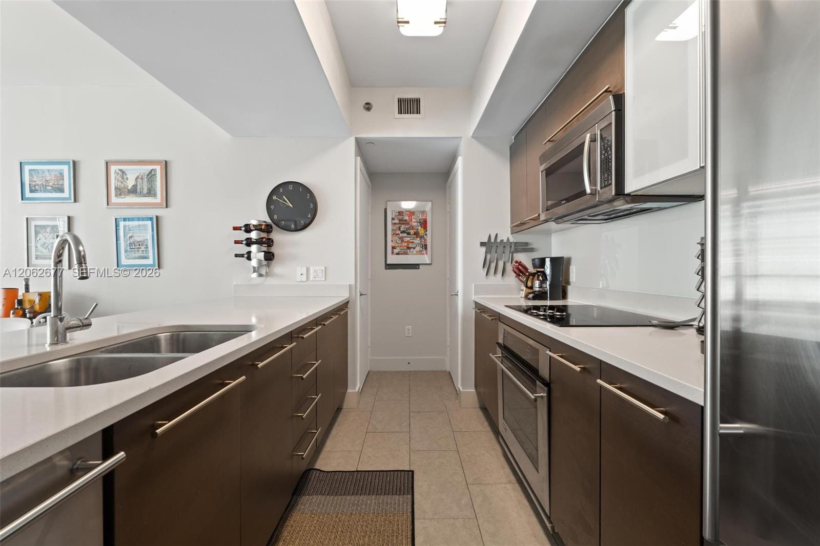 500 Brickell Avenue 1405, Miami, FL 33131 photo 10