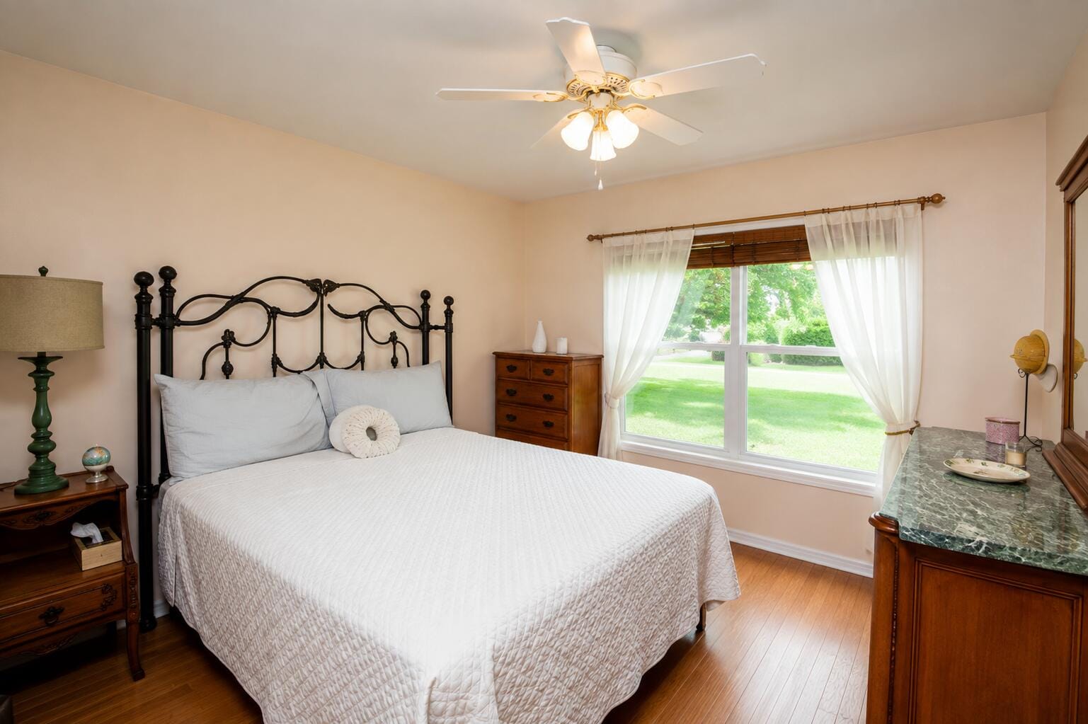 814 SE Corto Court — photo 6