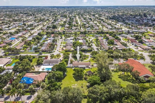 18900 SW 127th Avenue, Tropico Estates, Miami, FL