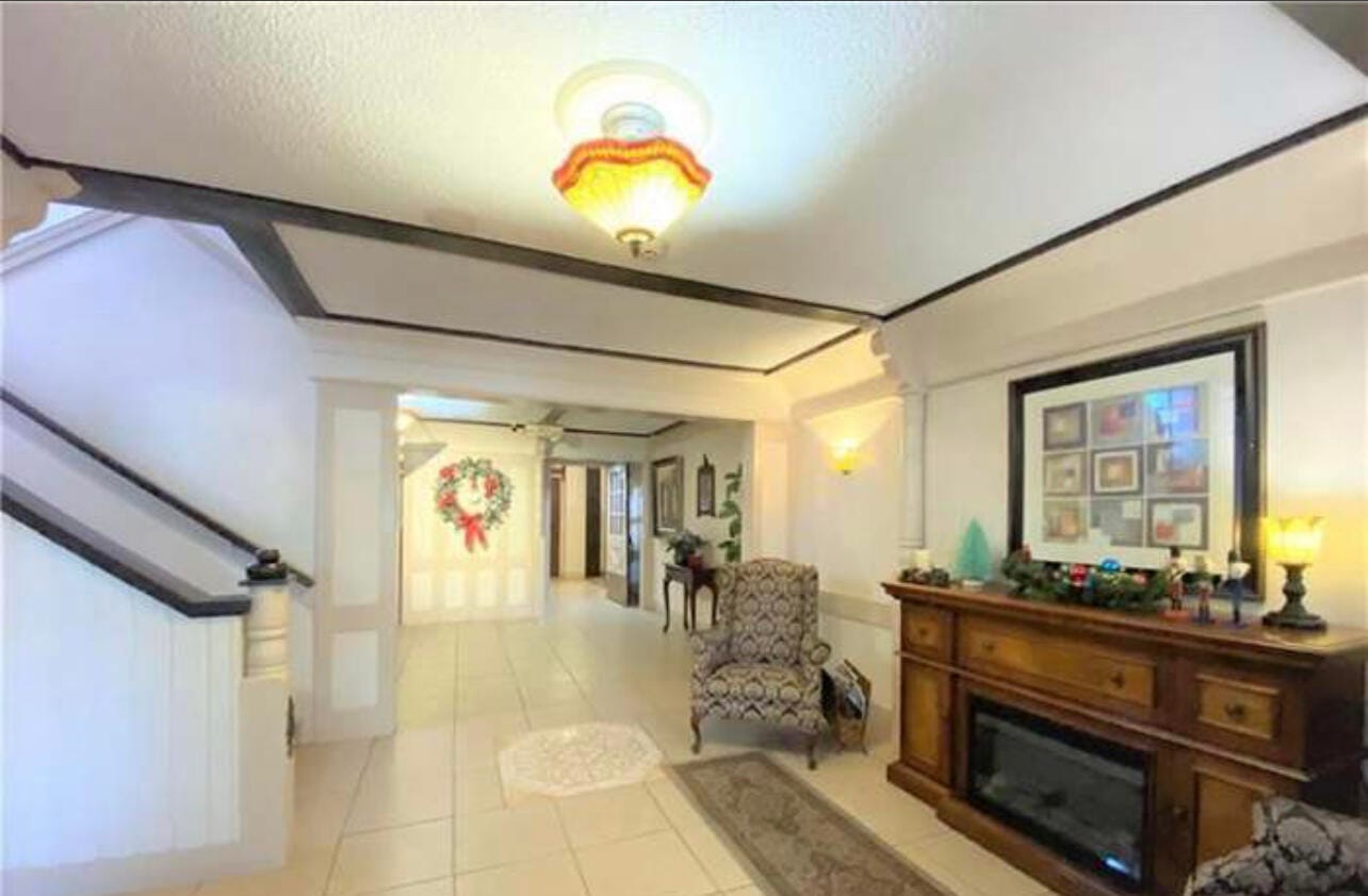 3740 INVERRARY Drive 1E, Lauderhill, FL 33319 photo 27