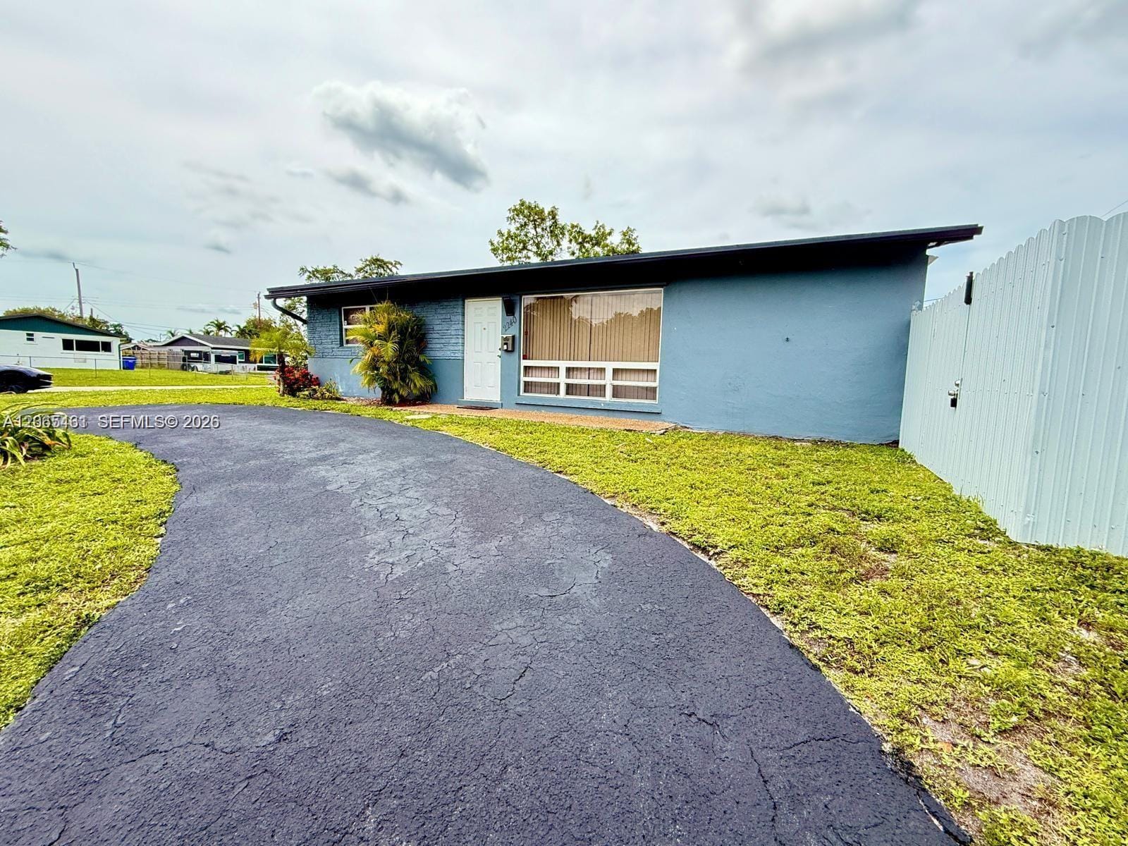 2240 N 57th Way 0, Hollywood, FL 33021 photo 1