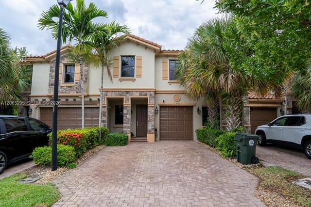 6943 Halton Park Lane, Coconut Creek, FL 33073