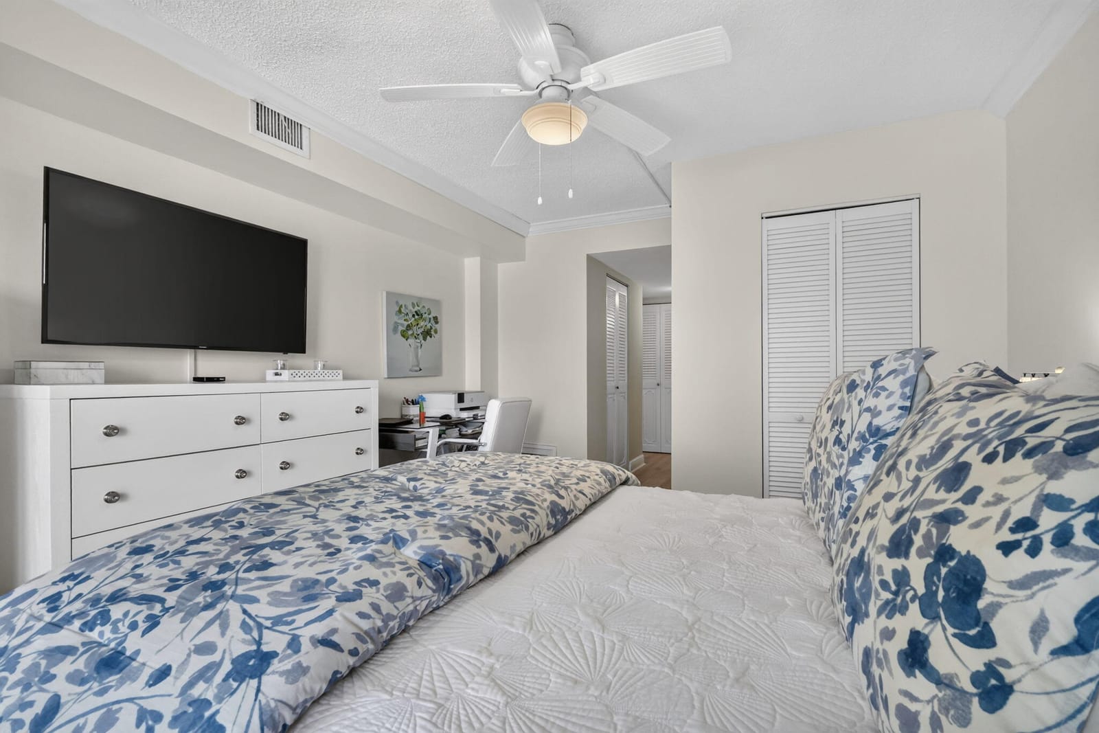 3951 Via Poinciana 209, Lake Worth, FL 33467 photo 23
