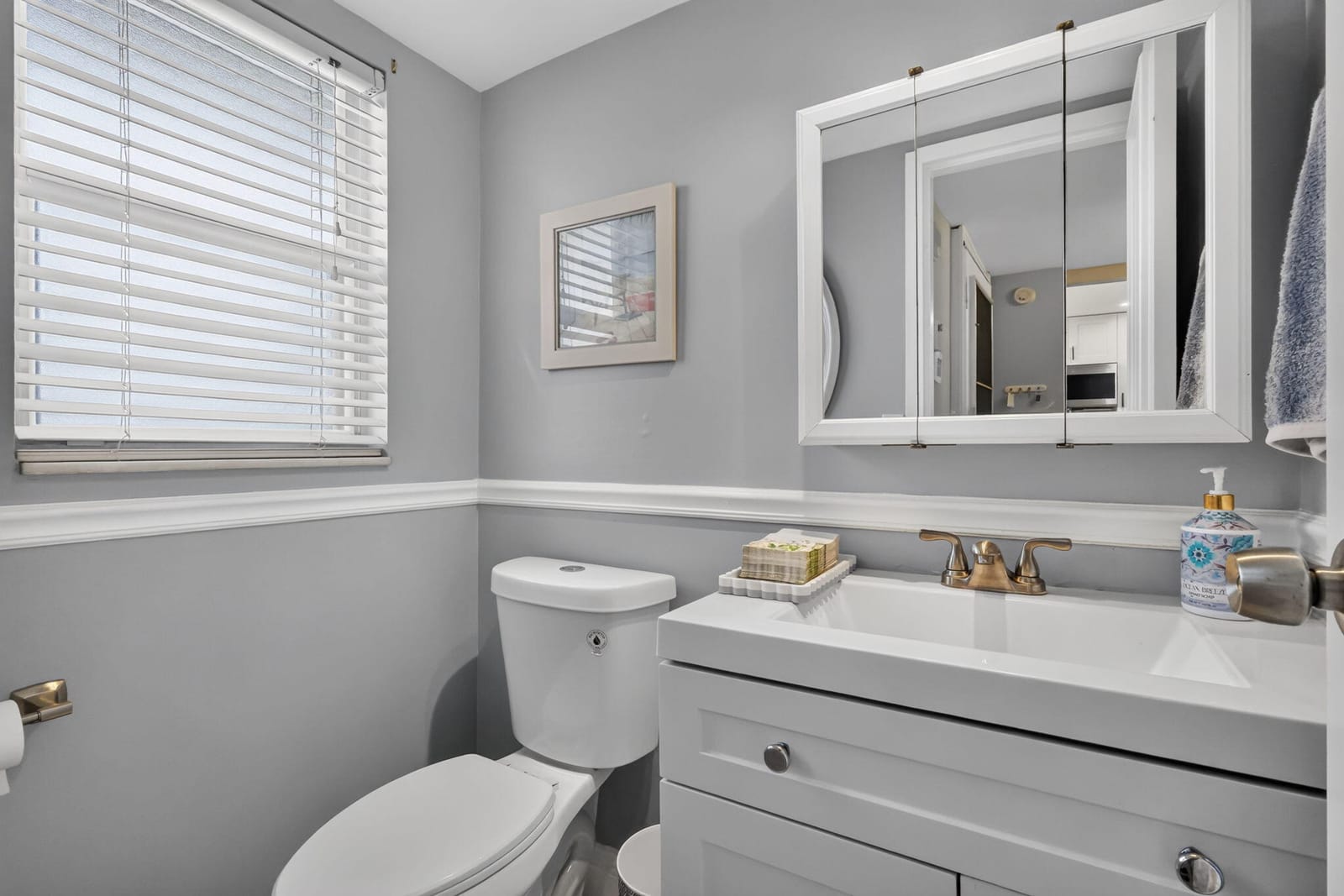3951 Via Poinciana 209 — photo 7
