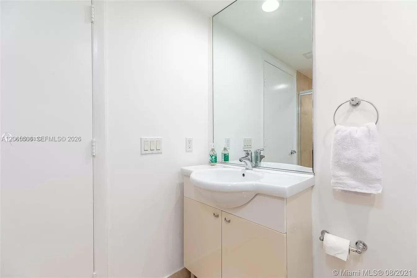 1830 S Ocean Drive 1606, Hallandale Beach, FL 33009 photo 13