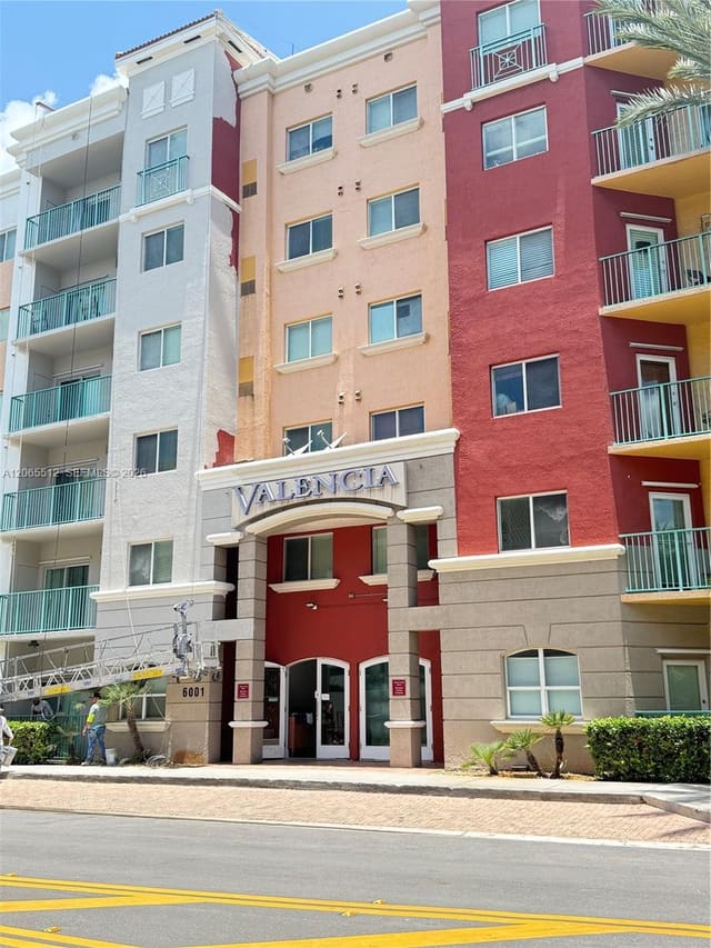 6001 SW 70th Street 146, South Miami, FL 33143