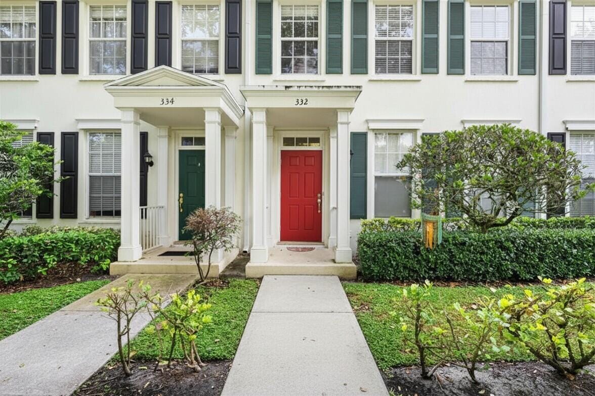 332 Legare Court — photo 2