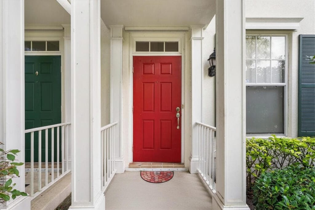 332 Legare Court — photo 3