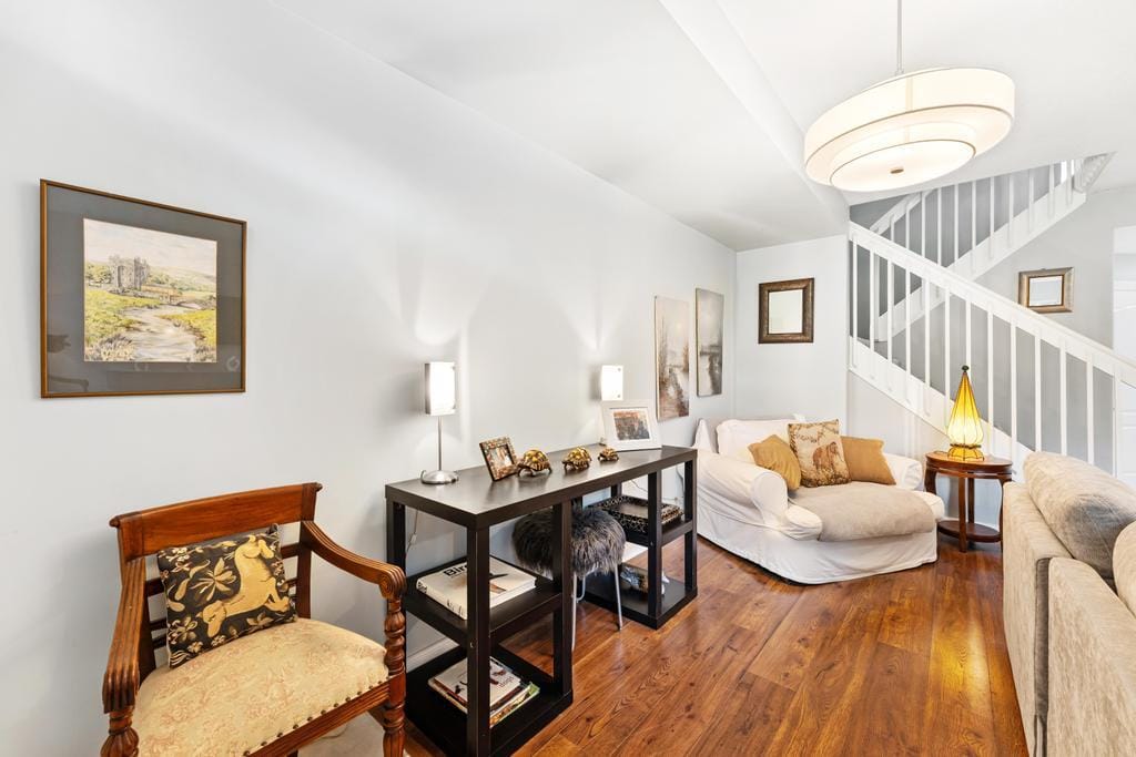 332 Legare Court — photo 4
