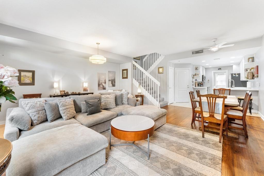332 Legare Court — photo 8