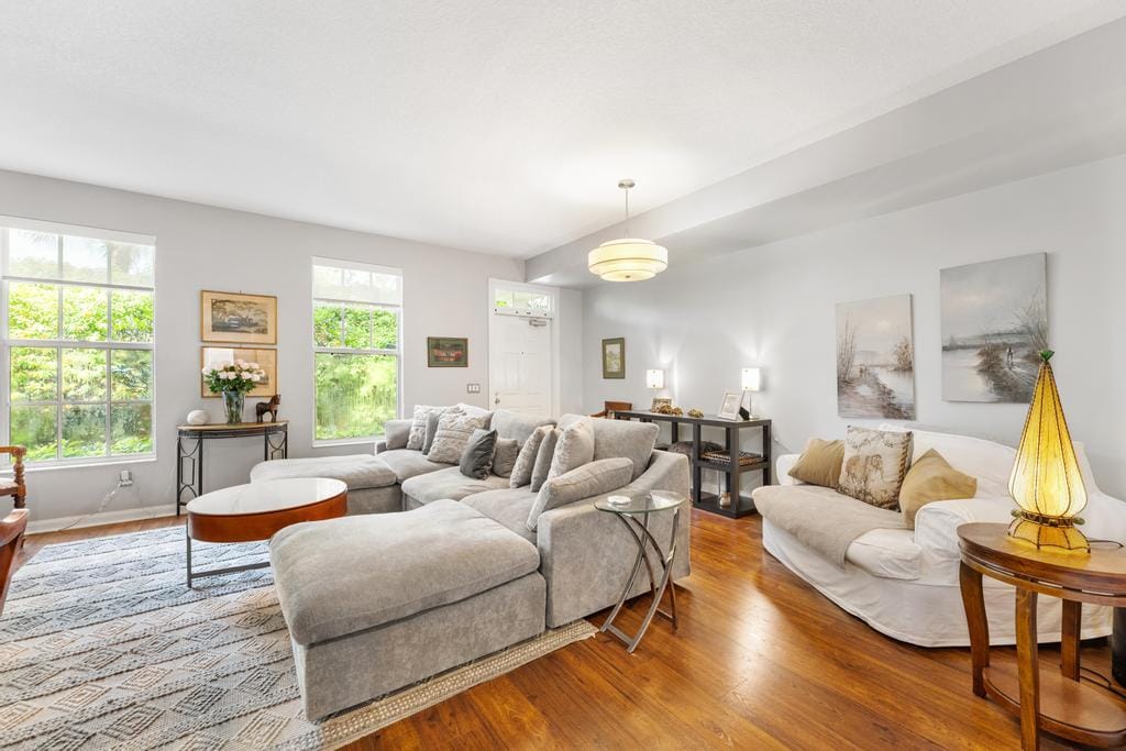 332 Legare Court — photo 10