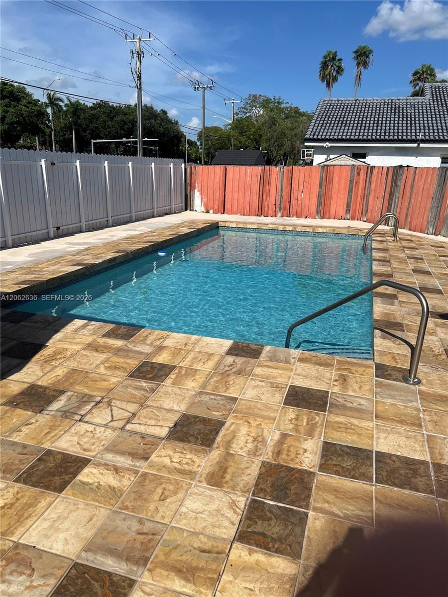 15253 SW 56th Terrace — photo 2