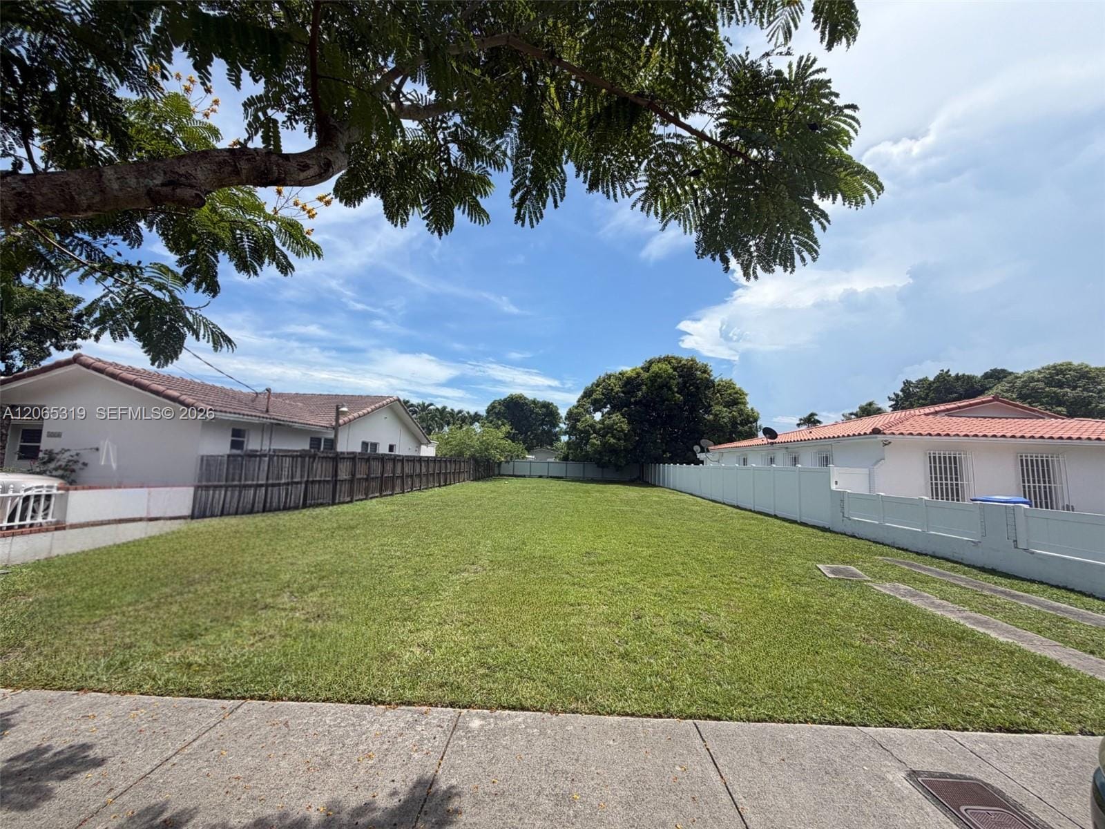 5520 SW 1st Street, Miami, FL 33134