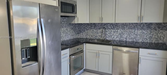 2506 Washington Street, Hollywood, FL 33020