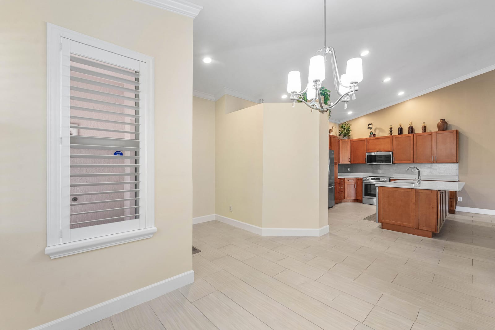 315 CORAL TRACE Lane — photo 5