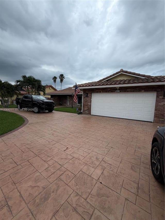 8697 NW 1st Street, sold in Shadow Wood, Coral Springs, FL