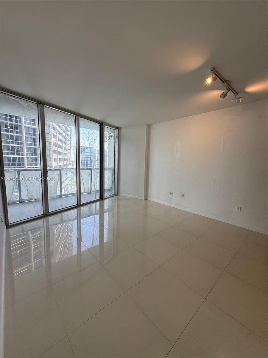 495 Brickell Avenue 3106 — photo 12