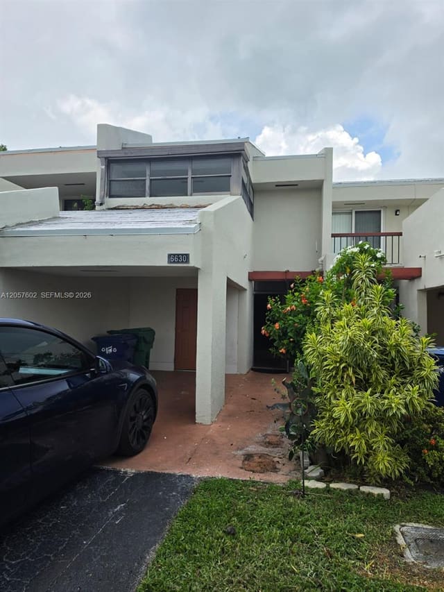 6630 Racquet Club Drive 163, Lauderhill, FL 33319