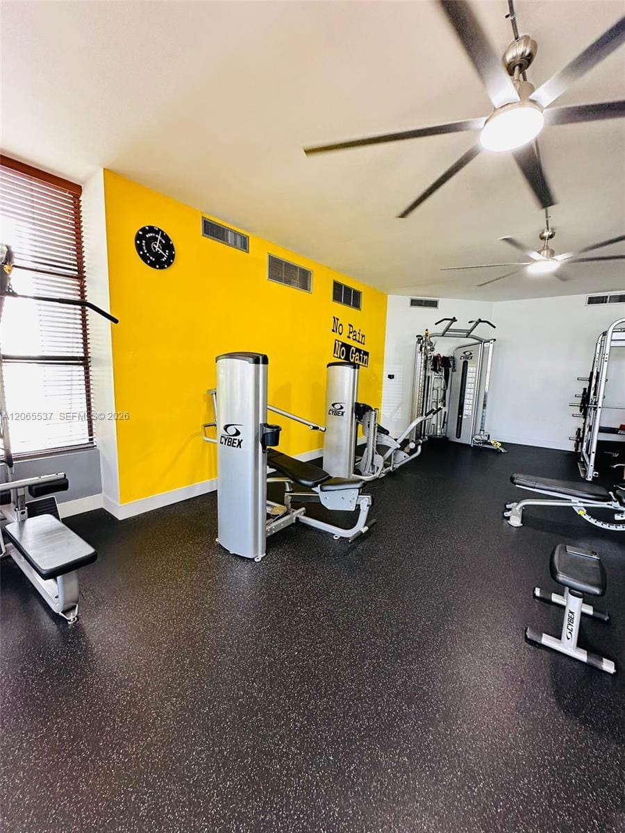 800 Parkview Drive 611, Hallandale Beach, FL 33009 photo 14