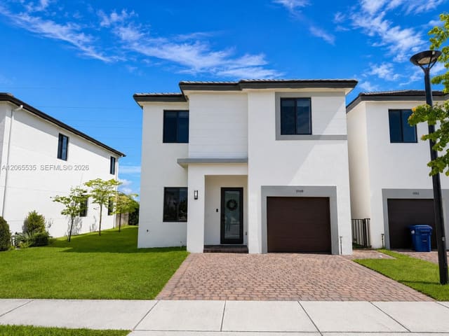 15749 SW 136th Terrace, Miami, FL 33196