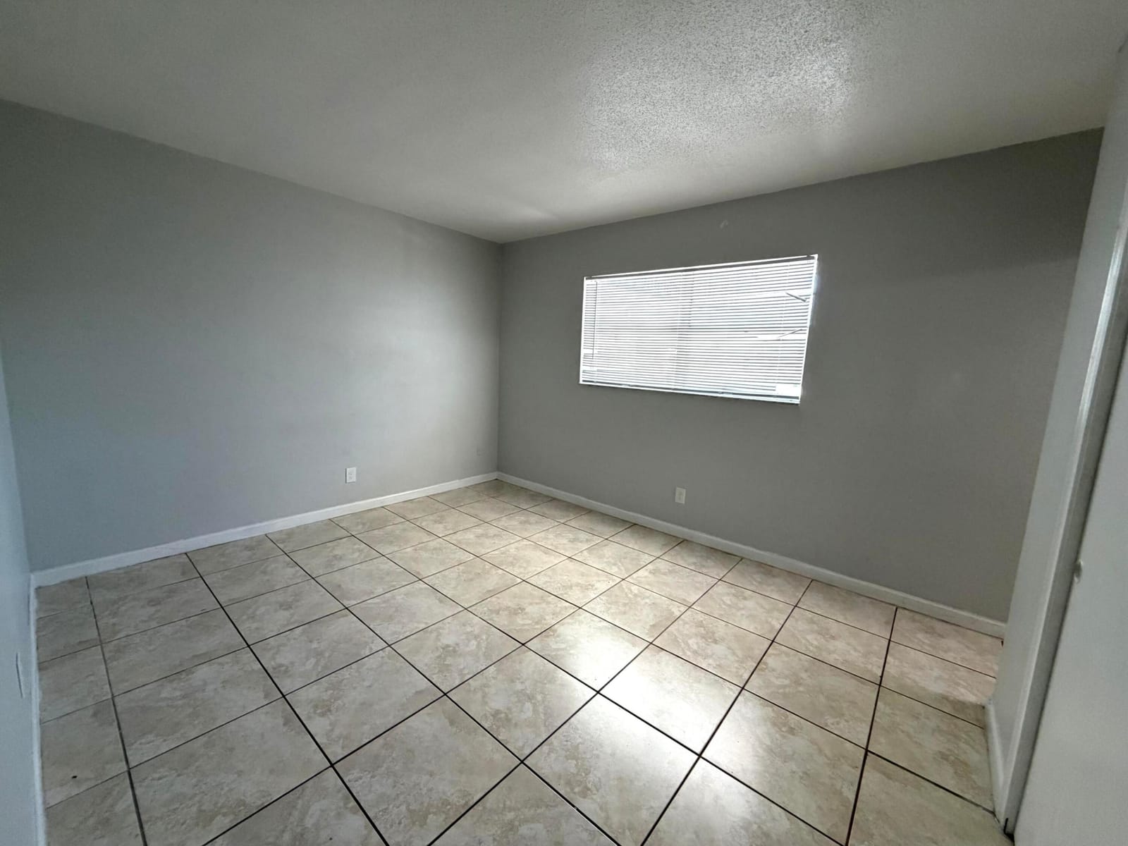 915 NE 8th Street 104 — photo 10