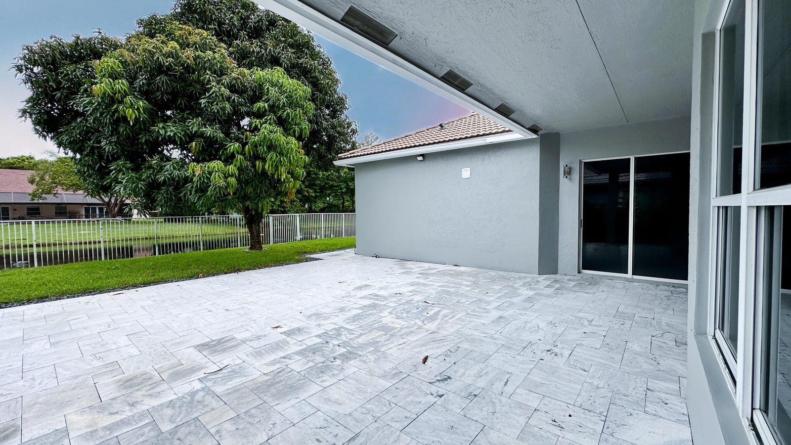 5181 NW 50TH Terrace — photo 3