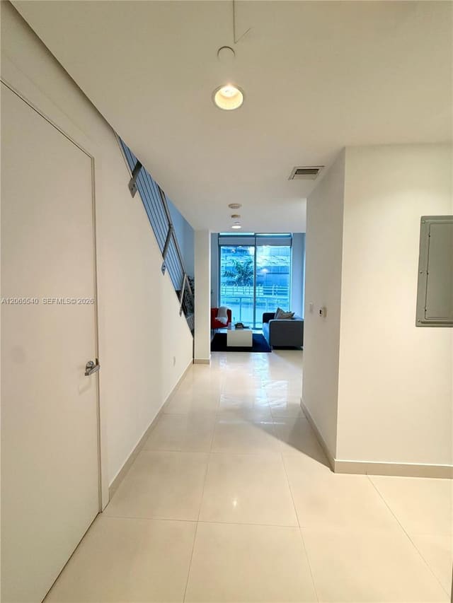 1050 W Brickell Avenue 206, Miami, FL 33131