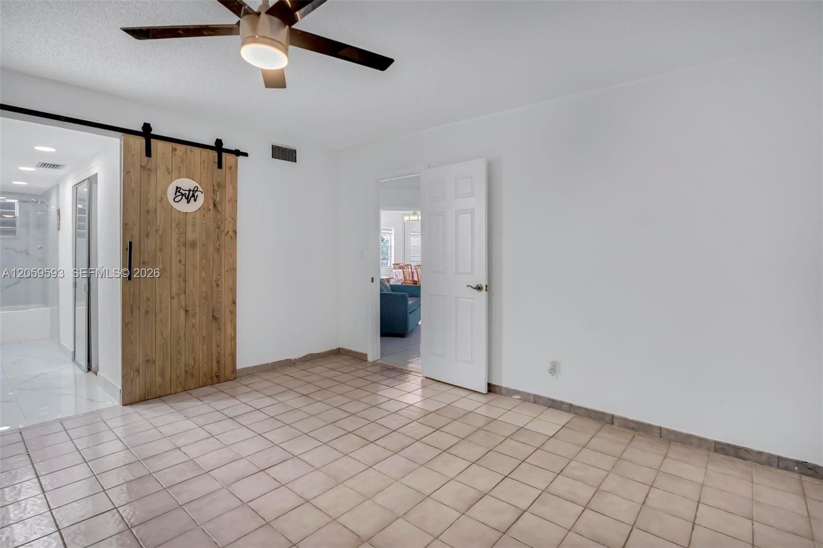 3990 NW 42nd Avenue 403, Lauderdale Lakes, FL 33319 photo 10