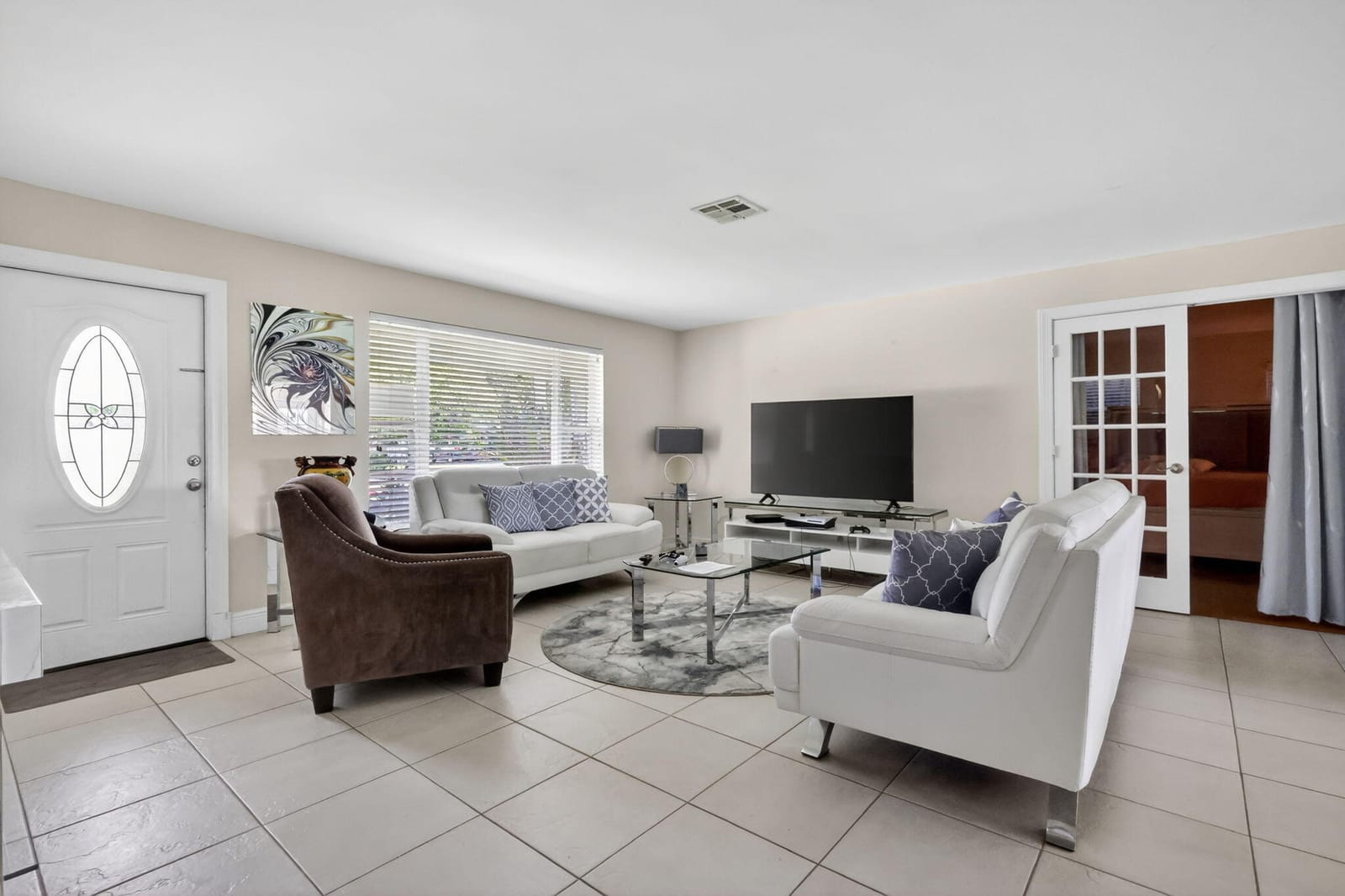 103 W MANGO Road, Lake Worth, FL 33467 photo 2