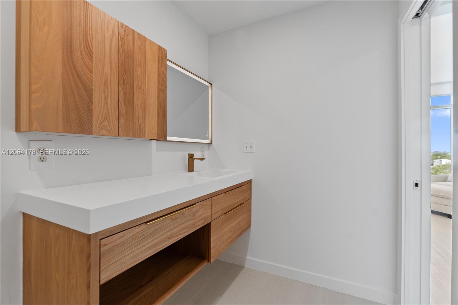 3250 NE 1st Avenue 545, Miami, FL 33137 photo 28