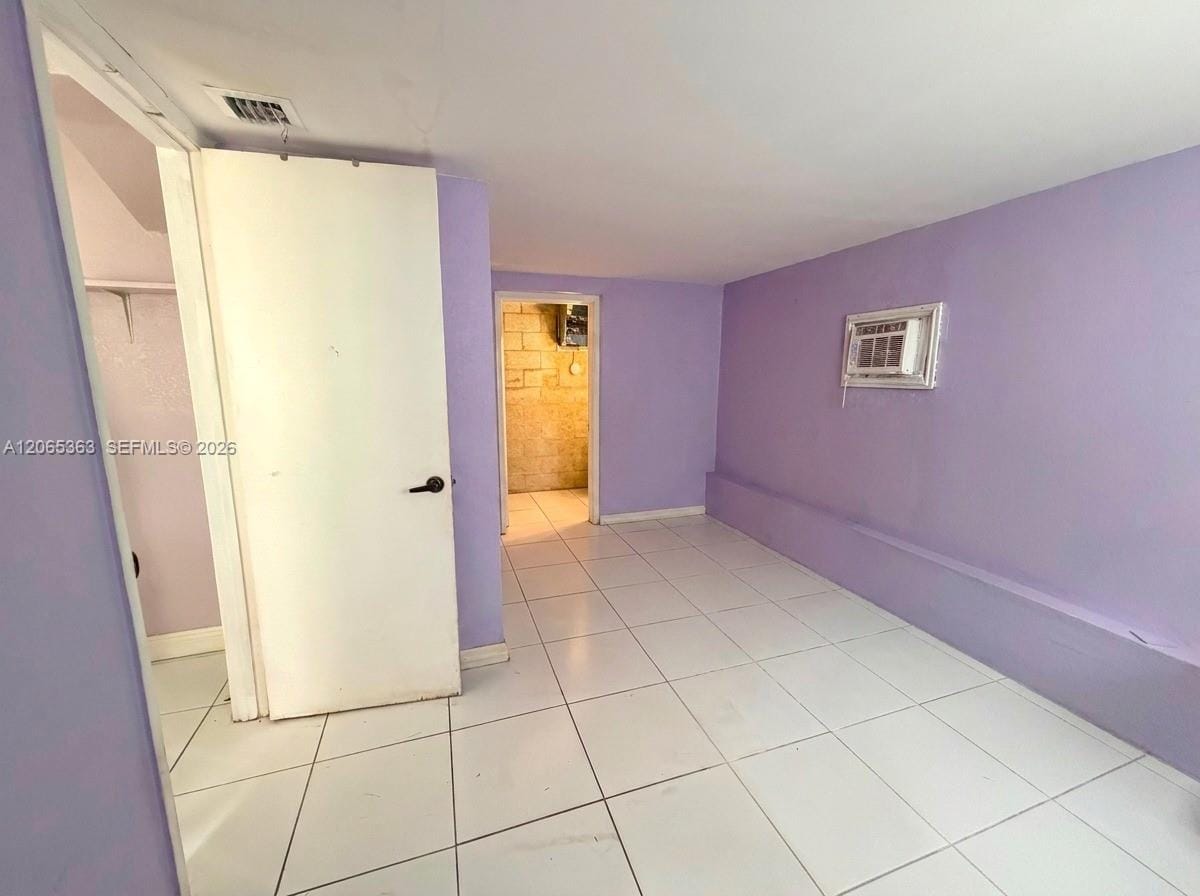 6831 Farragut Street — photo 5