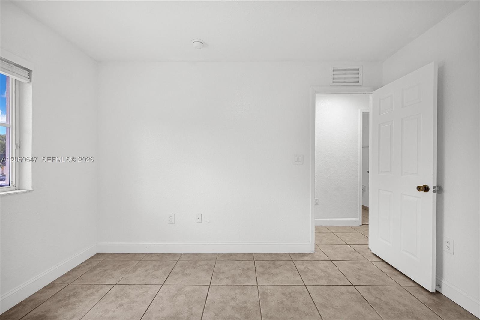 8885 SW 221st Terrace, Cutler Bay, FL 33190 photo 24