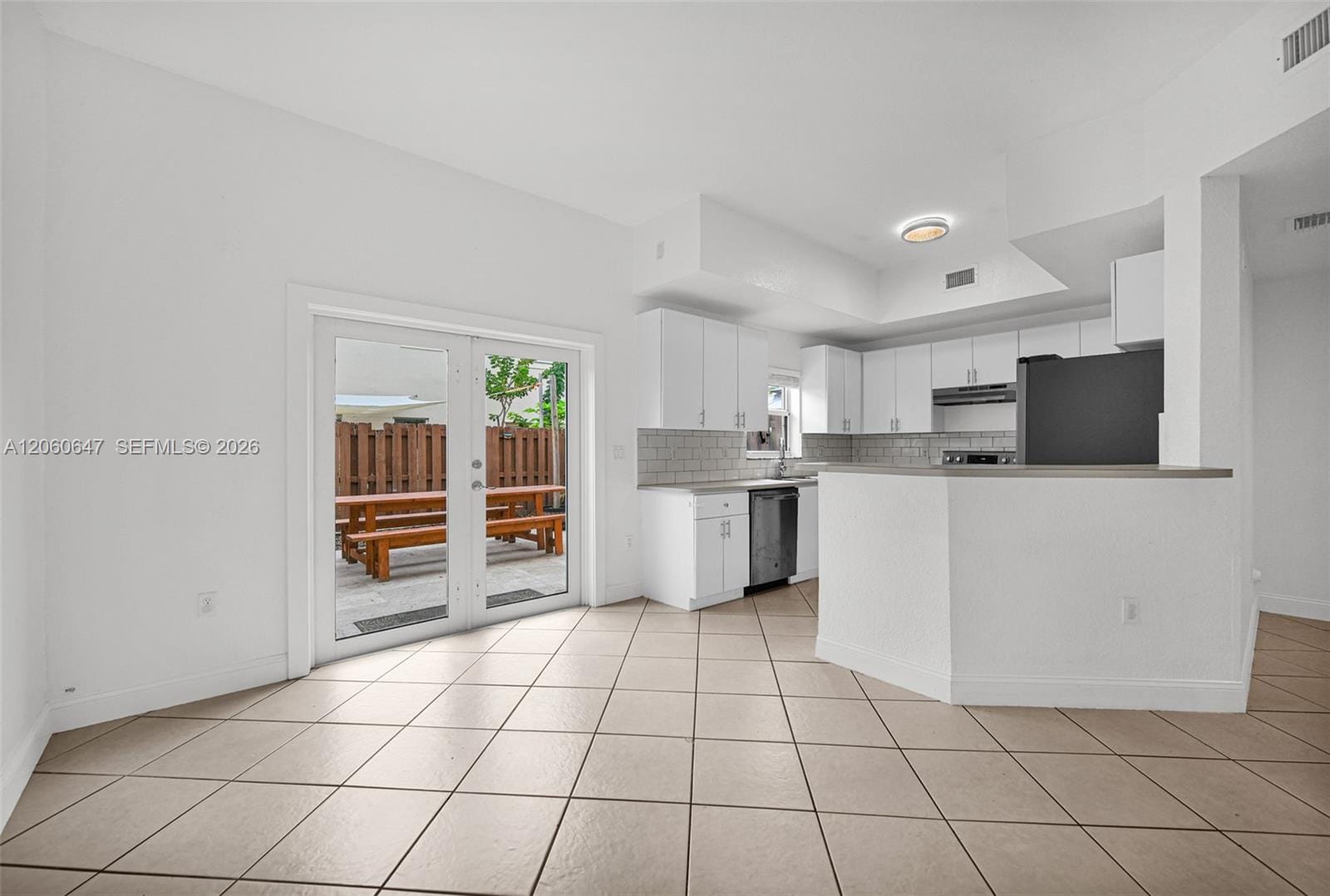 8885 SW 221st Terrace, Cutler Bay, FL 33190 photo 6
