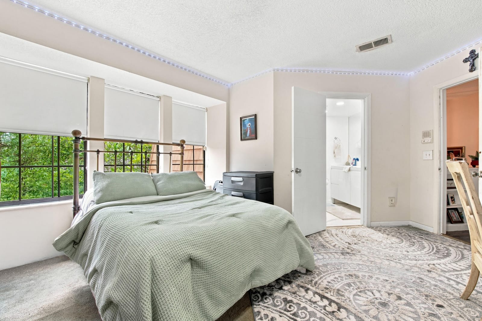 126 WEYBRIDGE Circle B — photo 12