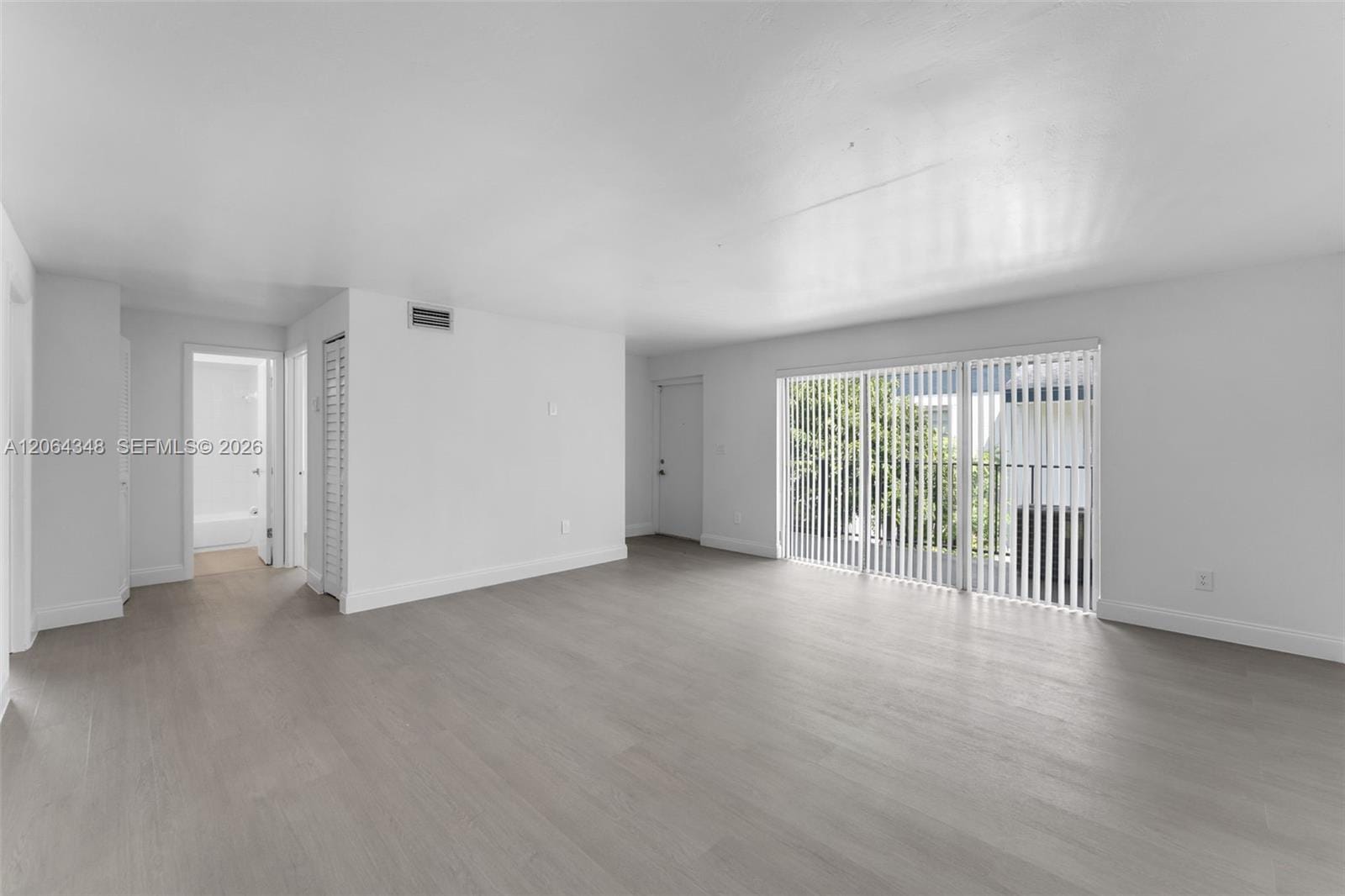 15416 SW 85th Terrace 180 — photo 5